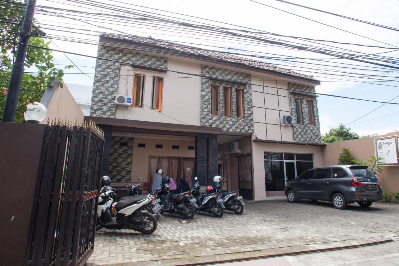 Hotel RedDoorz Syariah near UNTAG Banyuwangi Banyuwangi  Zewnętrze zdjęcie