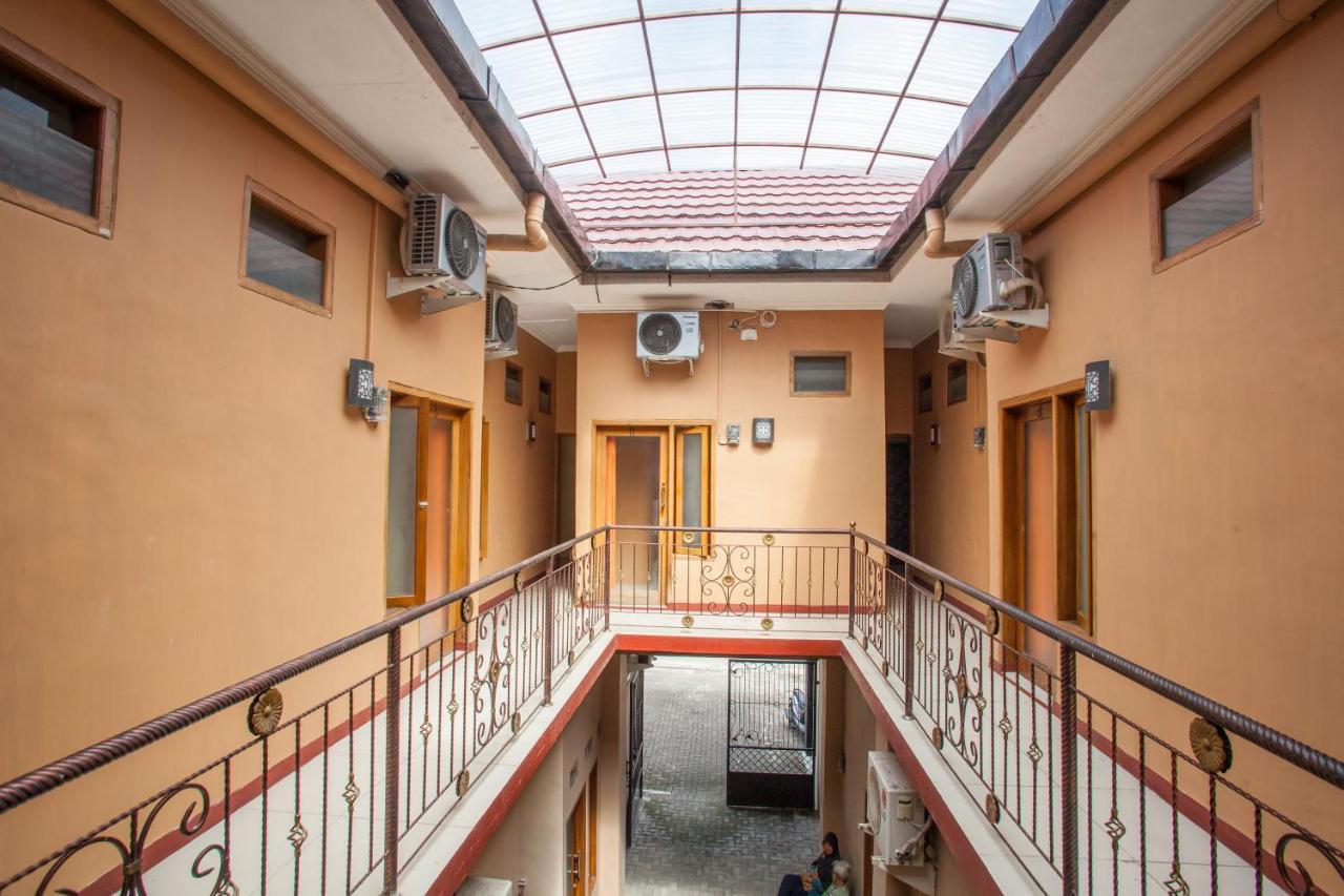 Hotel RedDoorz Syariah near UNTAG Banyuwangi Banyuwangi  Zewnętrze zdjęcie