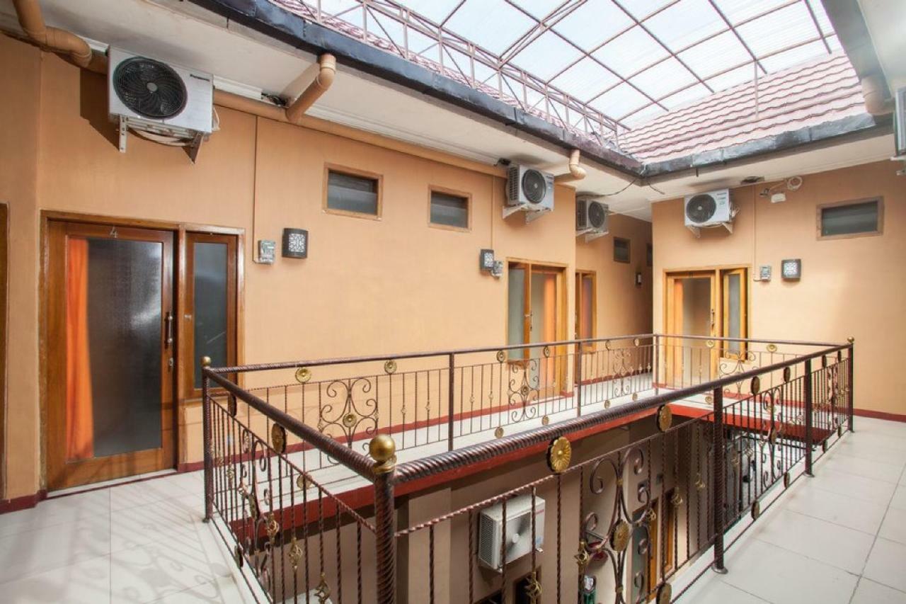Hotel RedDoorz Syariah near UNTAG Banyuwangi Banyuwangi  Zewnętrze zdjęcie